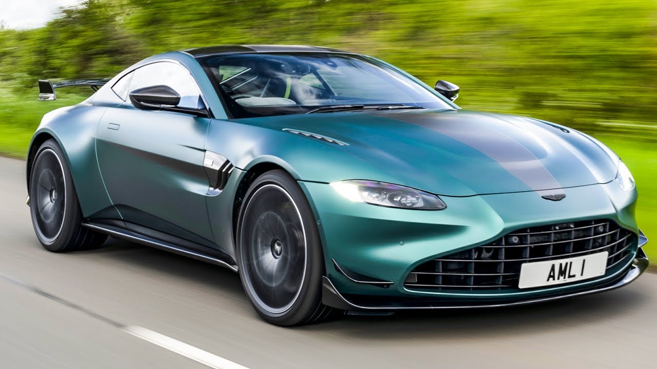 Nieuwe Aston Martin V12 Vantage: